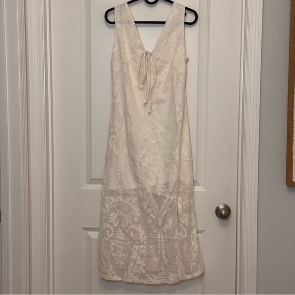 Sage Dresses & Skirts - Sage Ivory lace Dress
